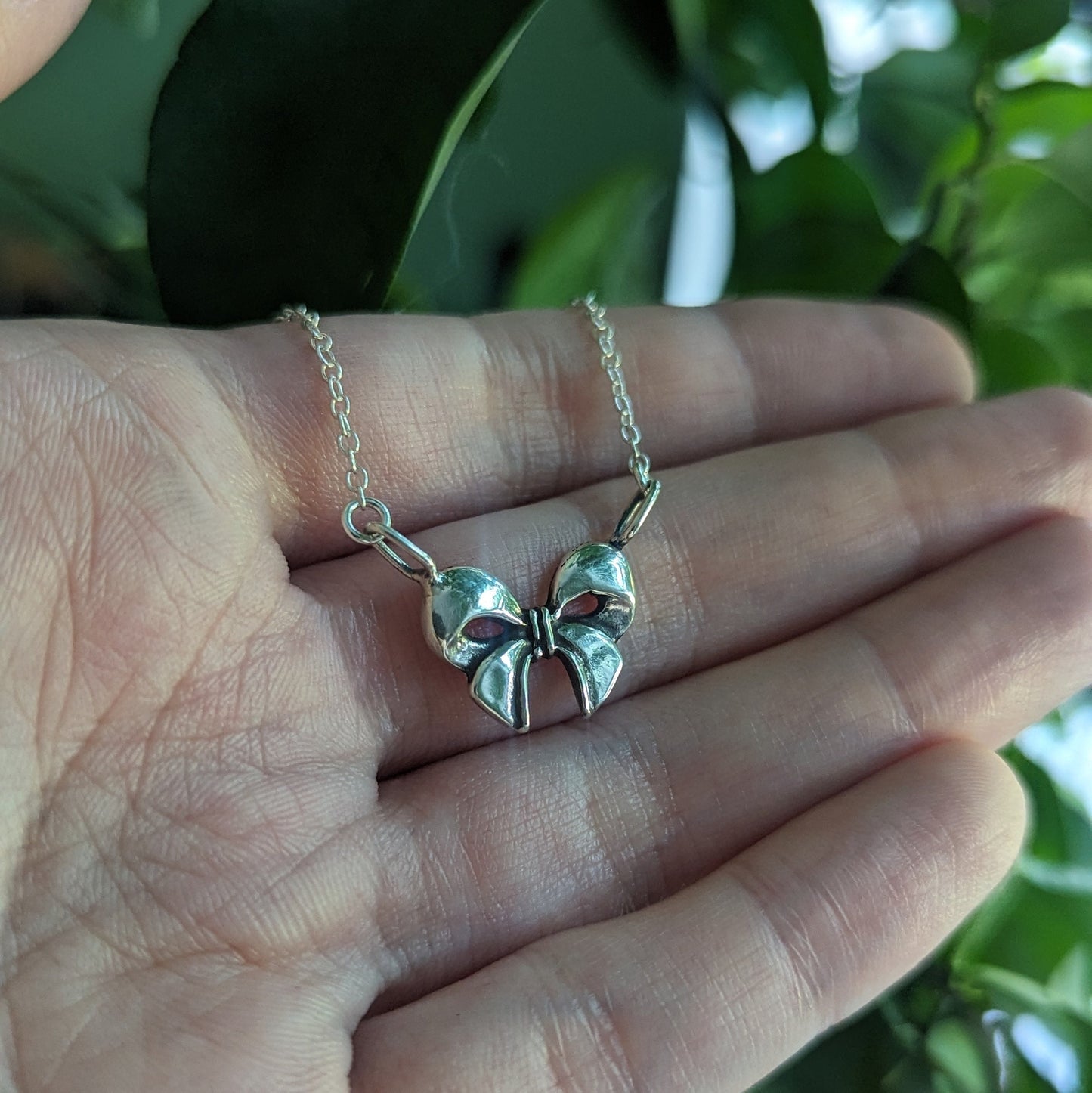925 Sterling Silver Coquette Bow Pendant Necklace - 18"