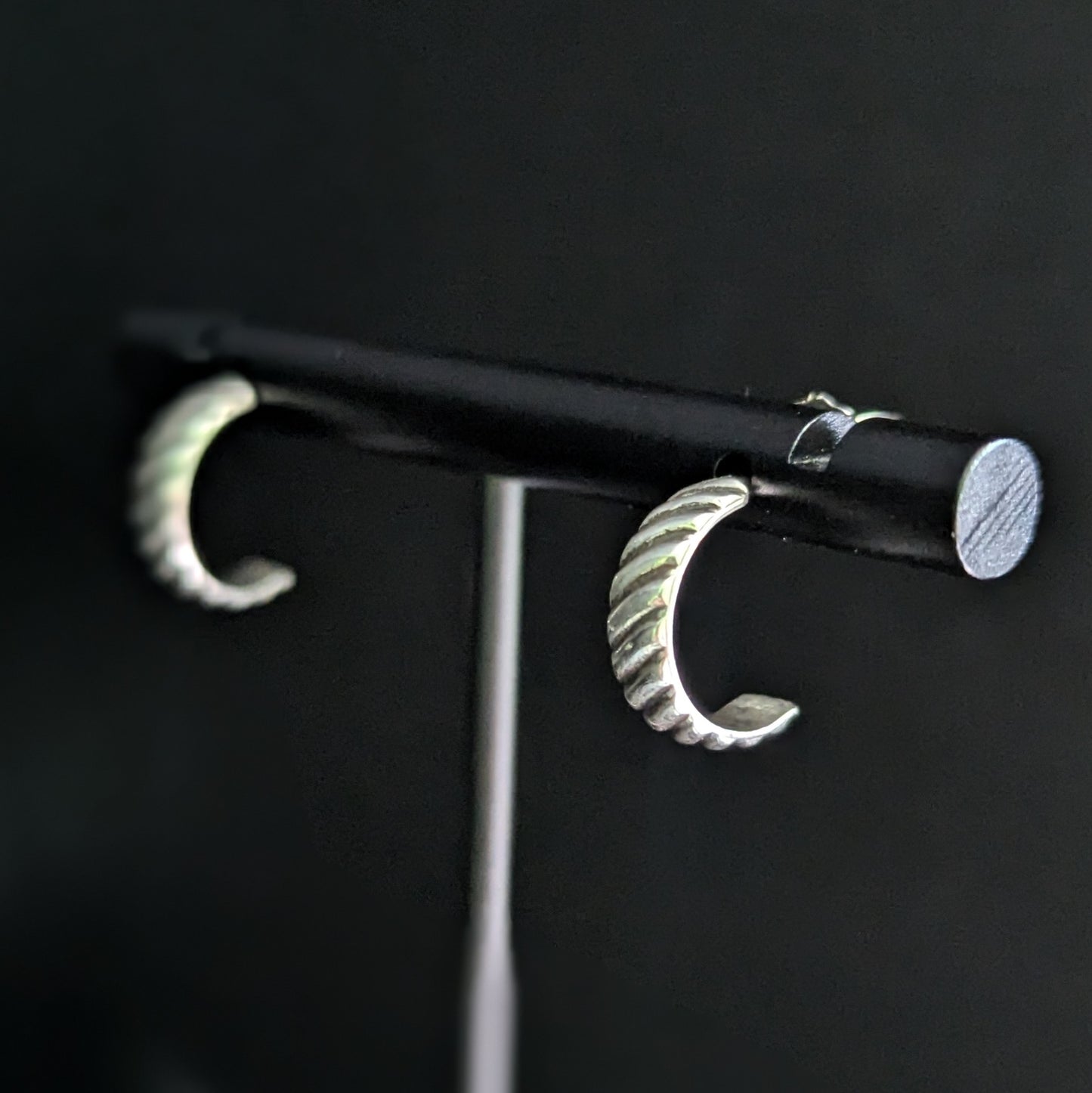 925 Sterling Silver Twisted Hoop Earrings