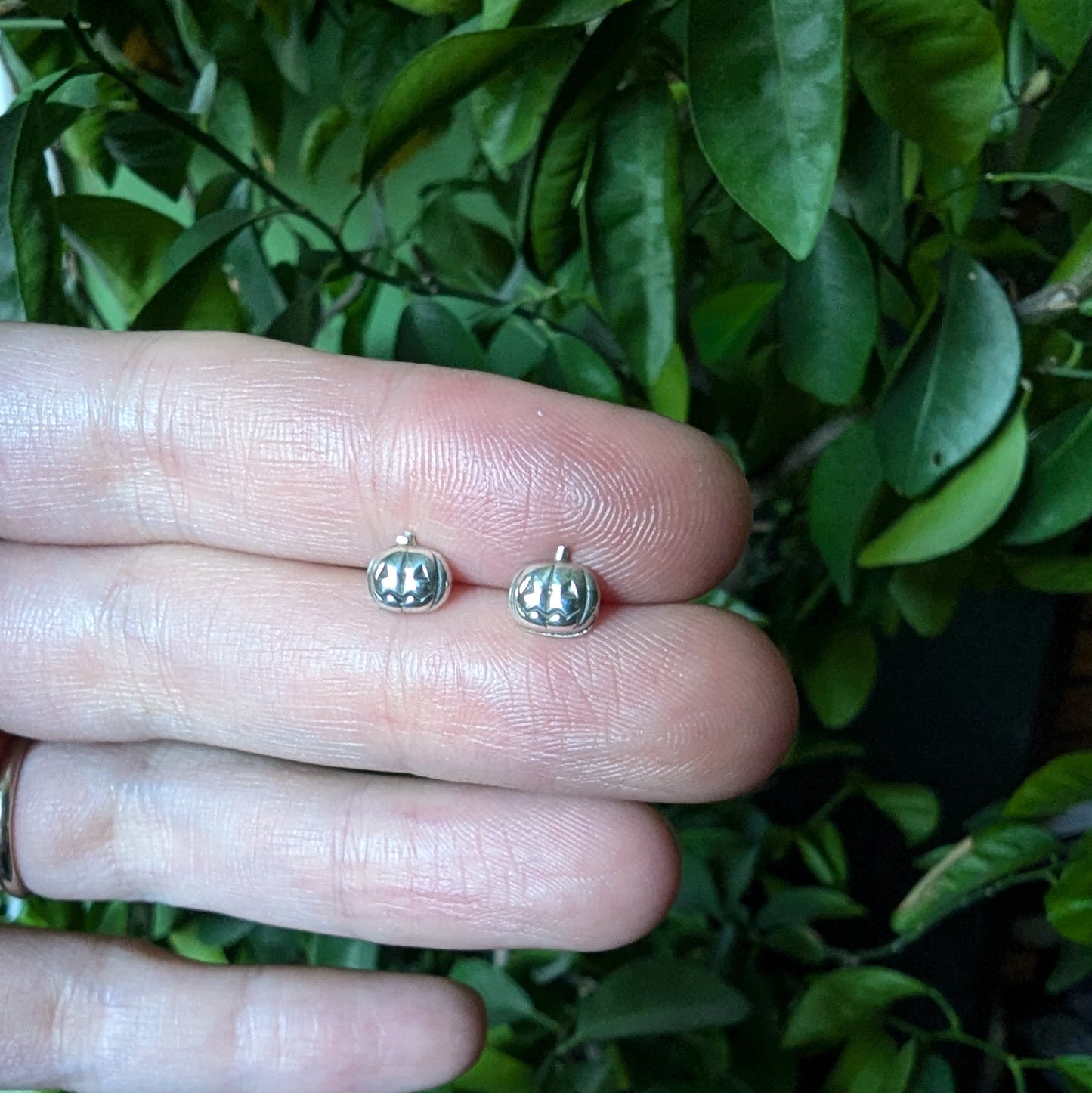 925 Sterling Silver Pumpkin Studs | Spooky Halloween | Jack O' Lantern Jack-o'-lantern | Earring Studs