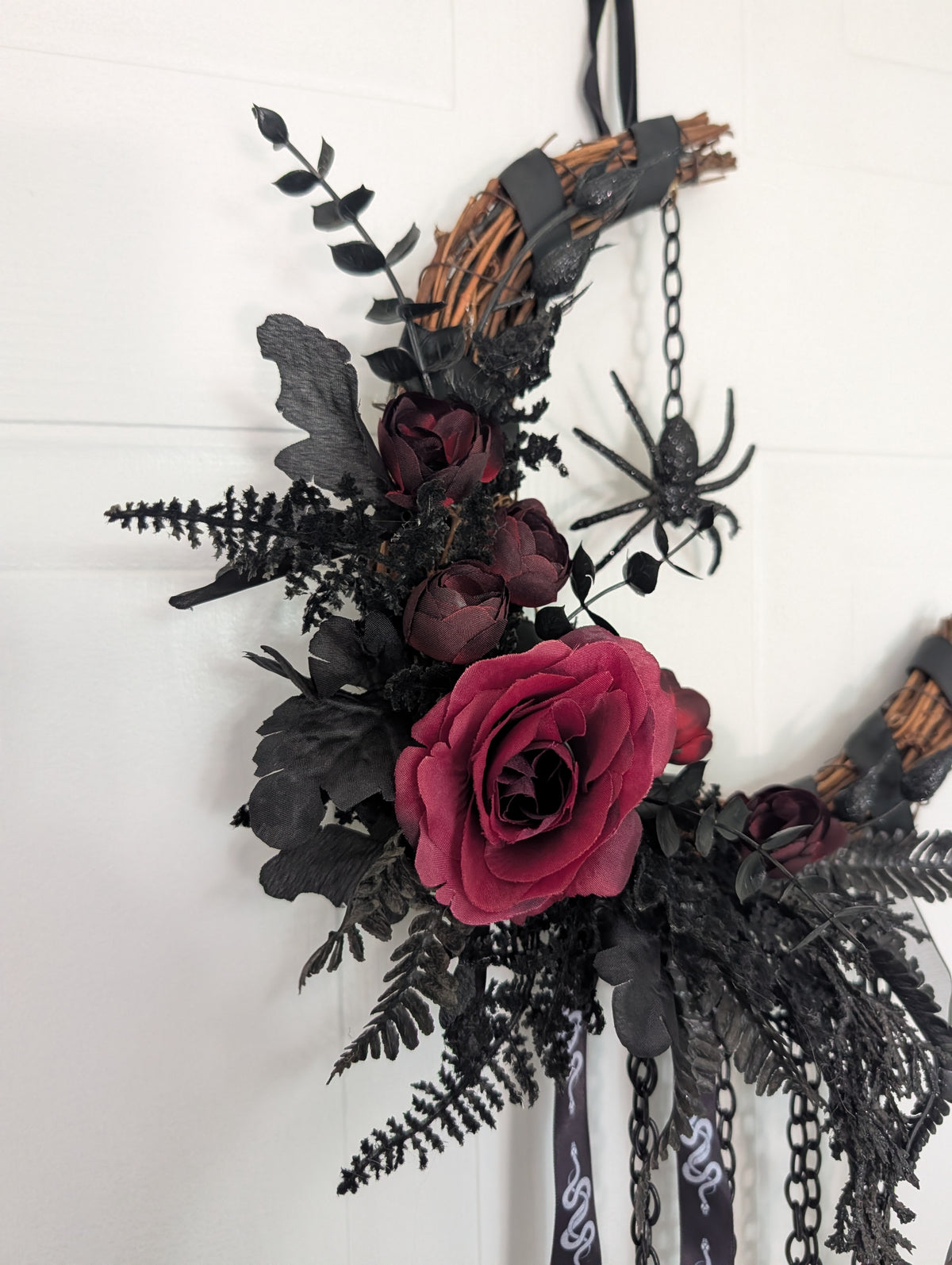 Red and Black Spider Wreath 9"