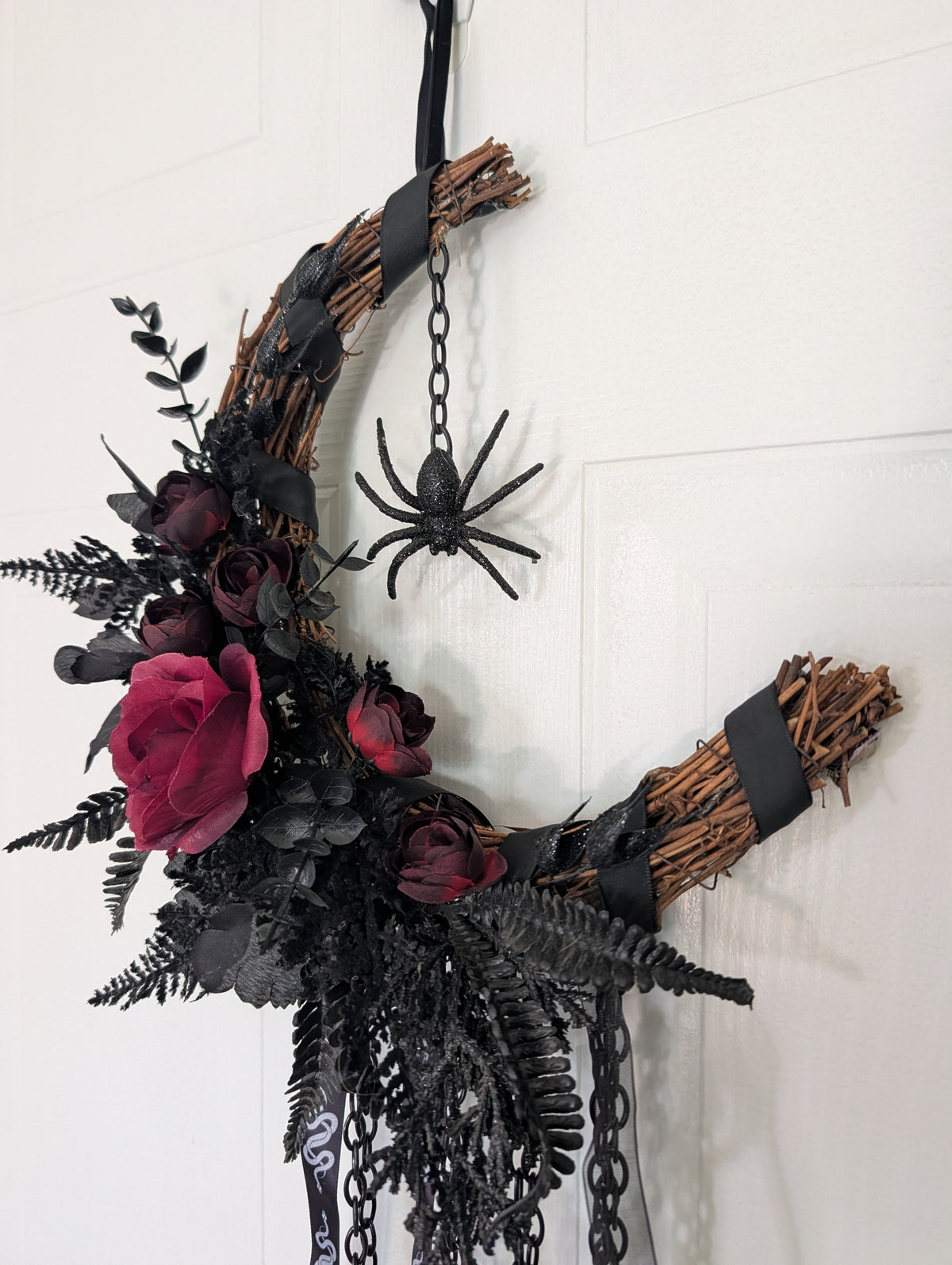 Red and Black Spider Wreath 9"