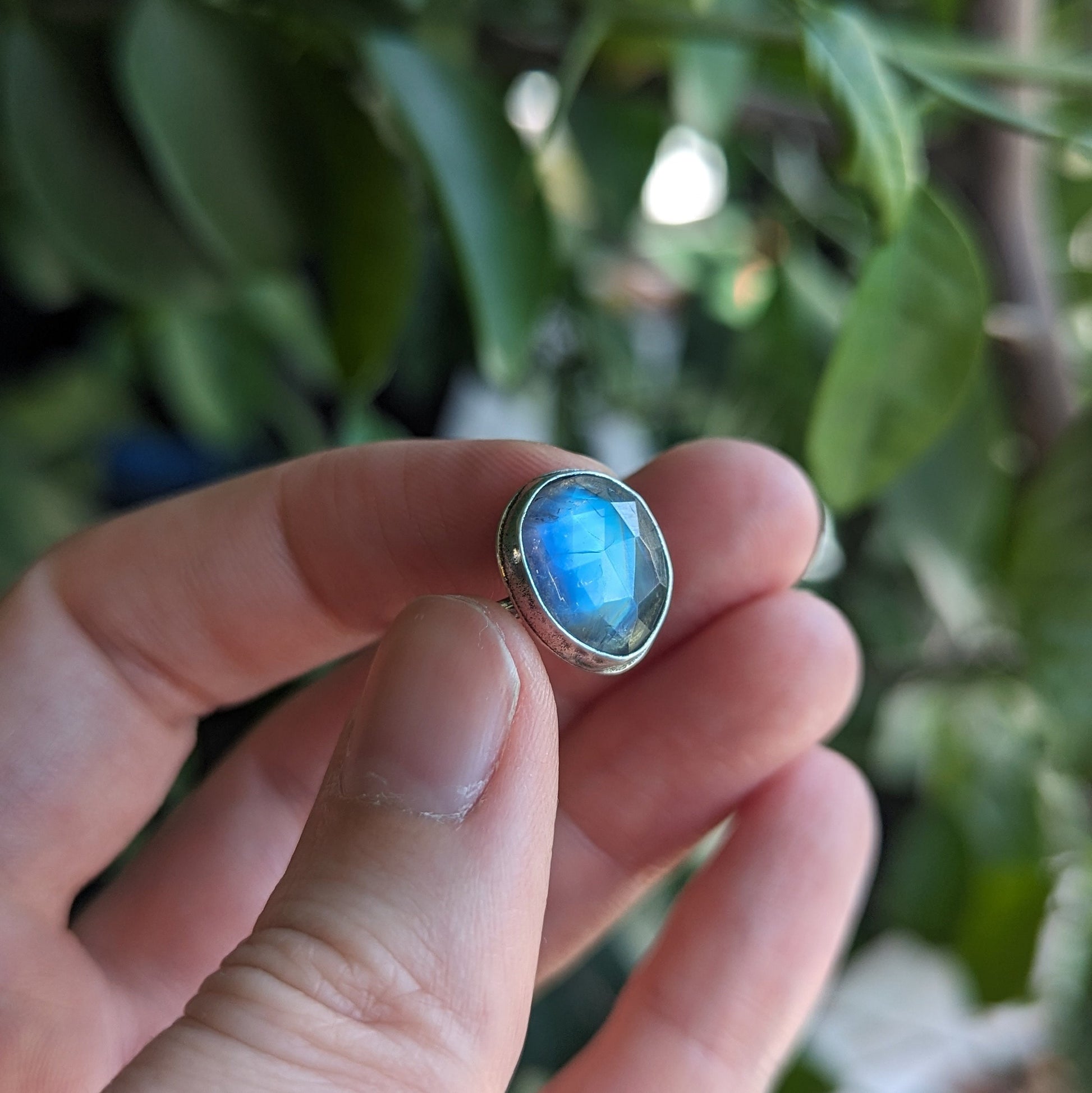 925 Sterling Silver Rainbow Moonstone Dainty Ring - US/CA Size 7