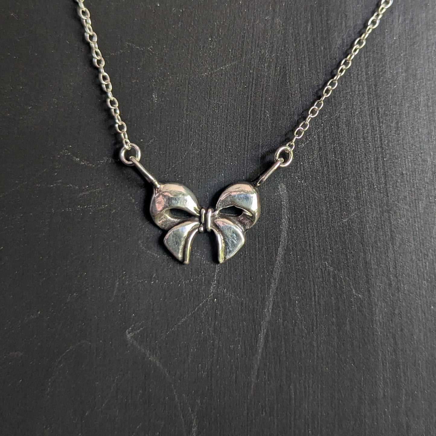 925 Sterling Silver Coquette Bow Pendant Necklace - 18"