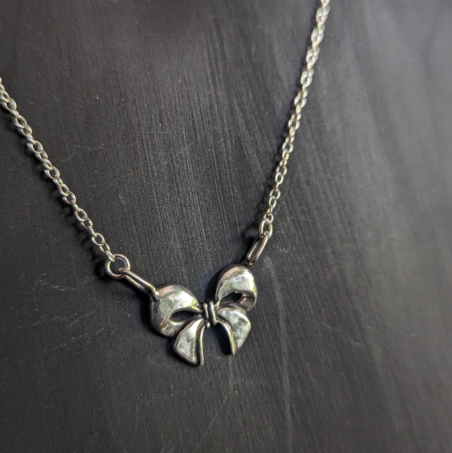 925 Sterling Silver Coquette Bow Pendant Necklace - 18"