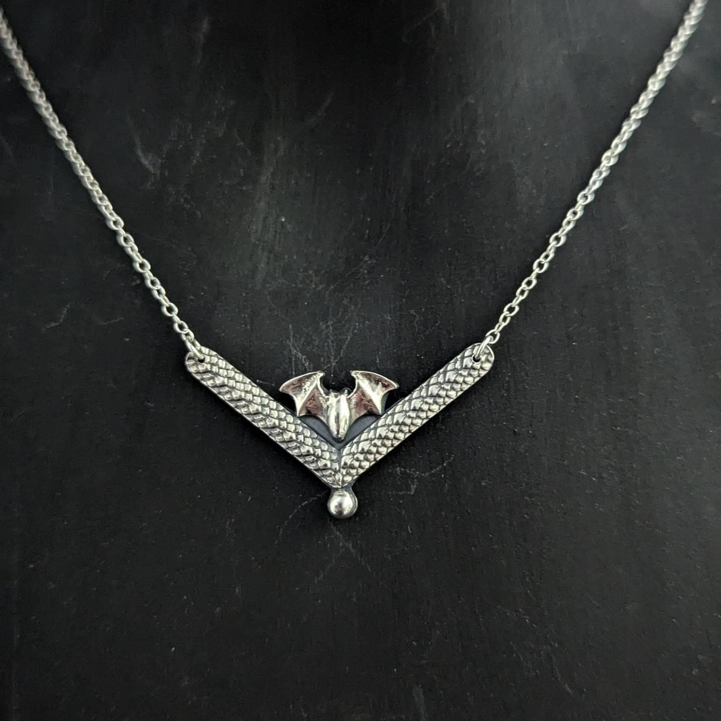 925 Sterling Silver Dainty Bat Pendant Necklace - 16"
