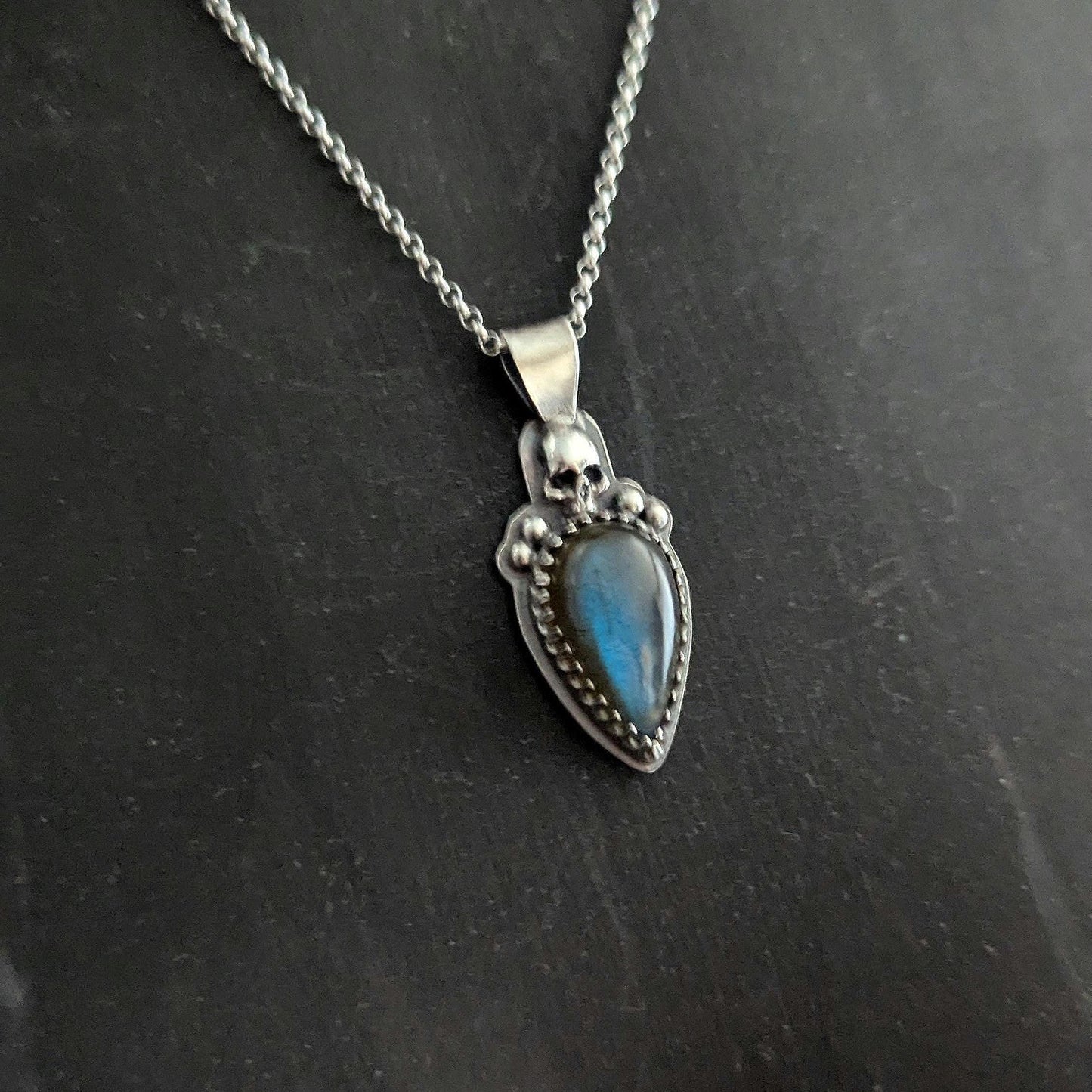 925 Sterling Silver Blue Labradorite Skull Pendant Necklace - 18"