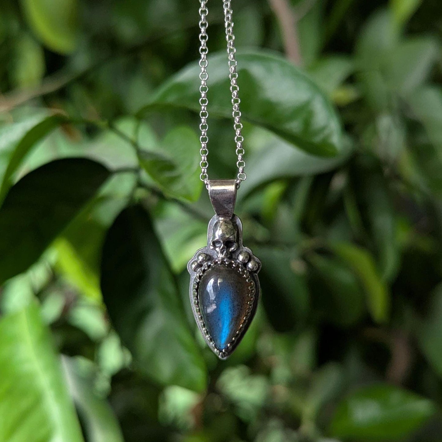 925 Sterling Silver Blue Labradorite Skull Pendant Necklace - 18"
