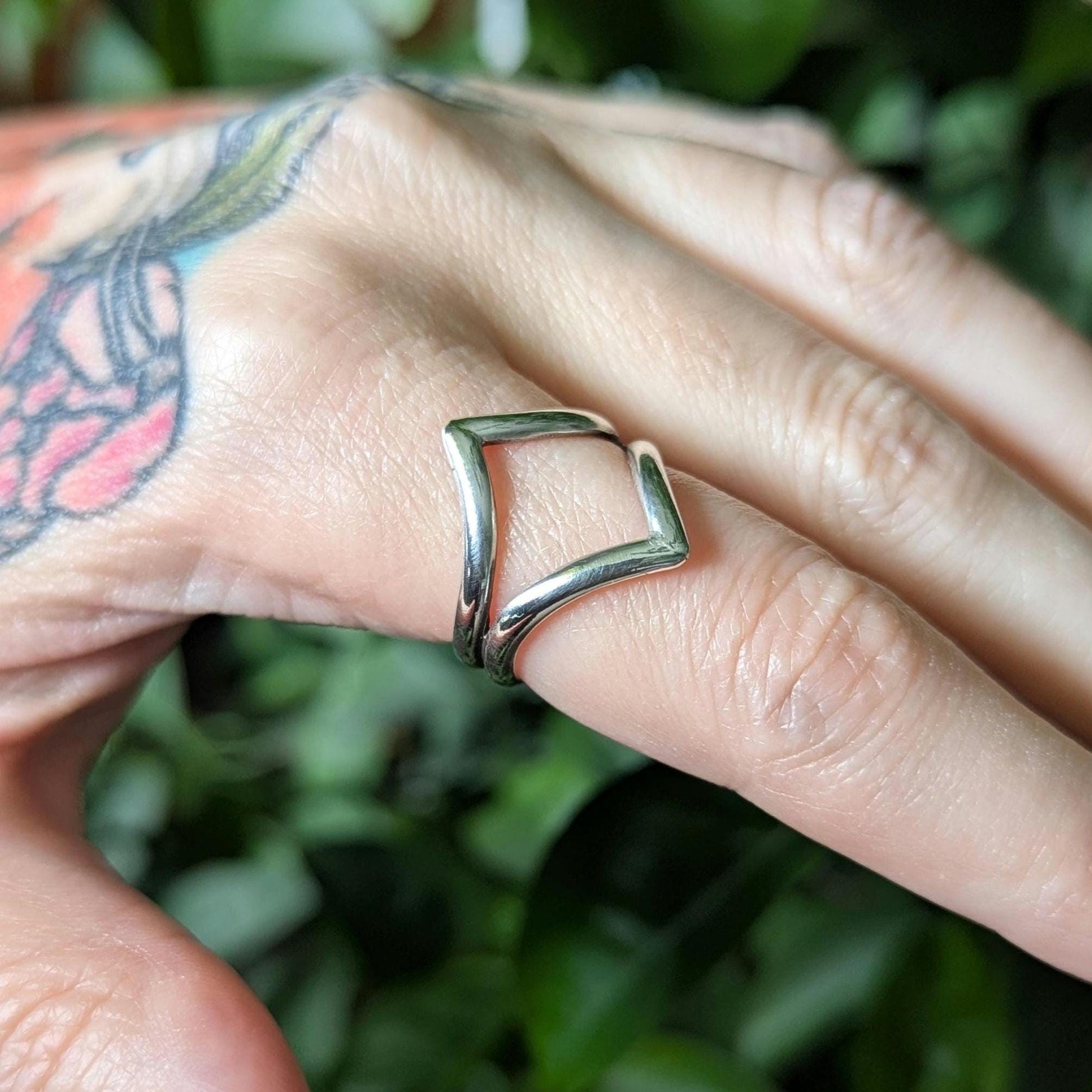 925 Sterling Silver Double Point Chevron Wishbone Ring | US/CA Size 7.5