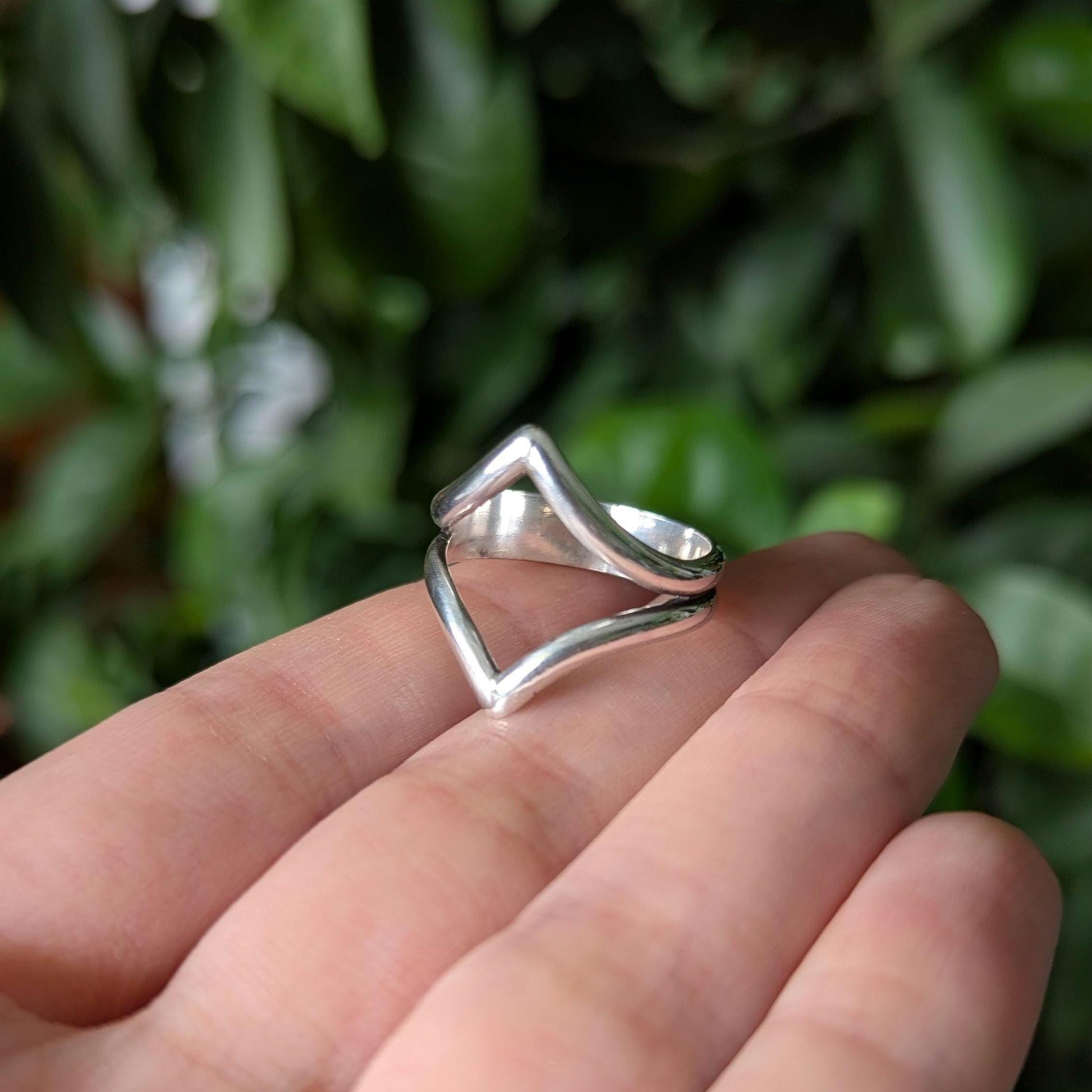925 Sterling Silver Double Point Chevron Wishbone Ring | US/CA Size 7.5