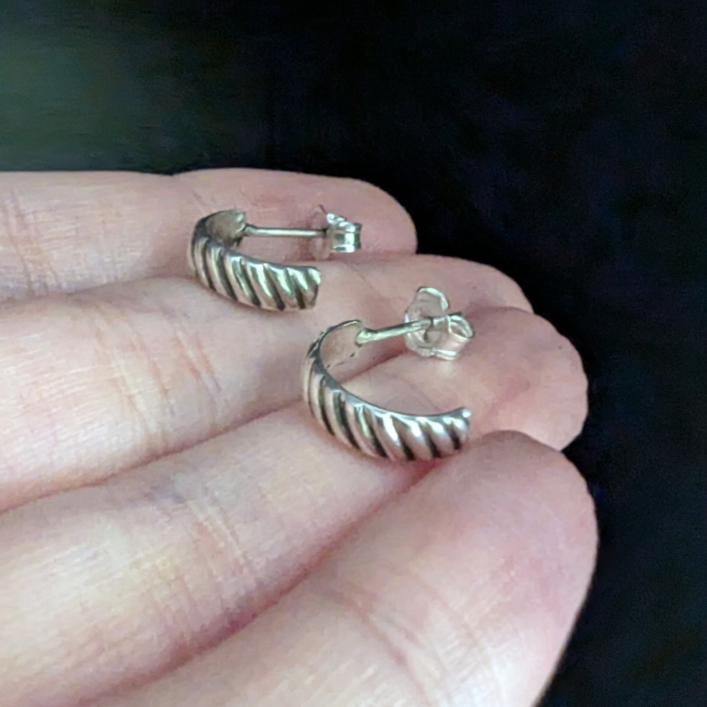 925 Sterling Silver Twisted Hoop Earrings