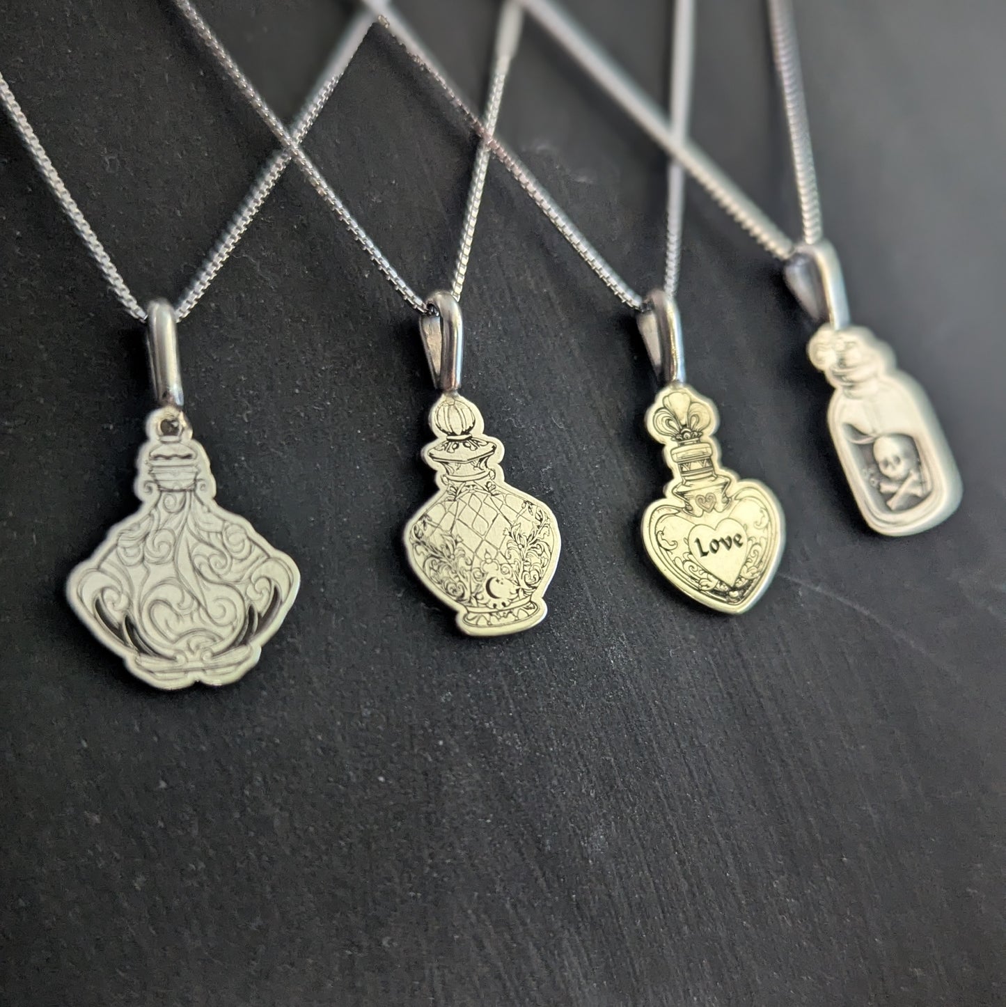 Witches Brew Candle - Potion Jewelry Collection