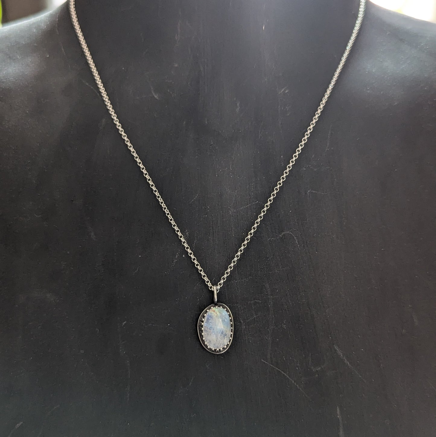 925 Sterling Silver Rainbow Moonstone Pendant Necklace 18"