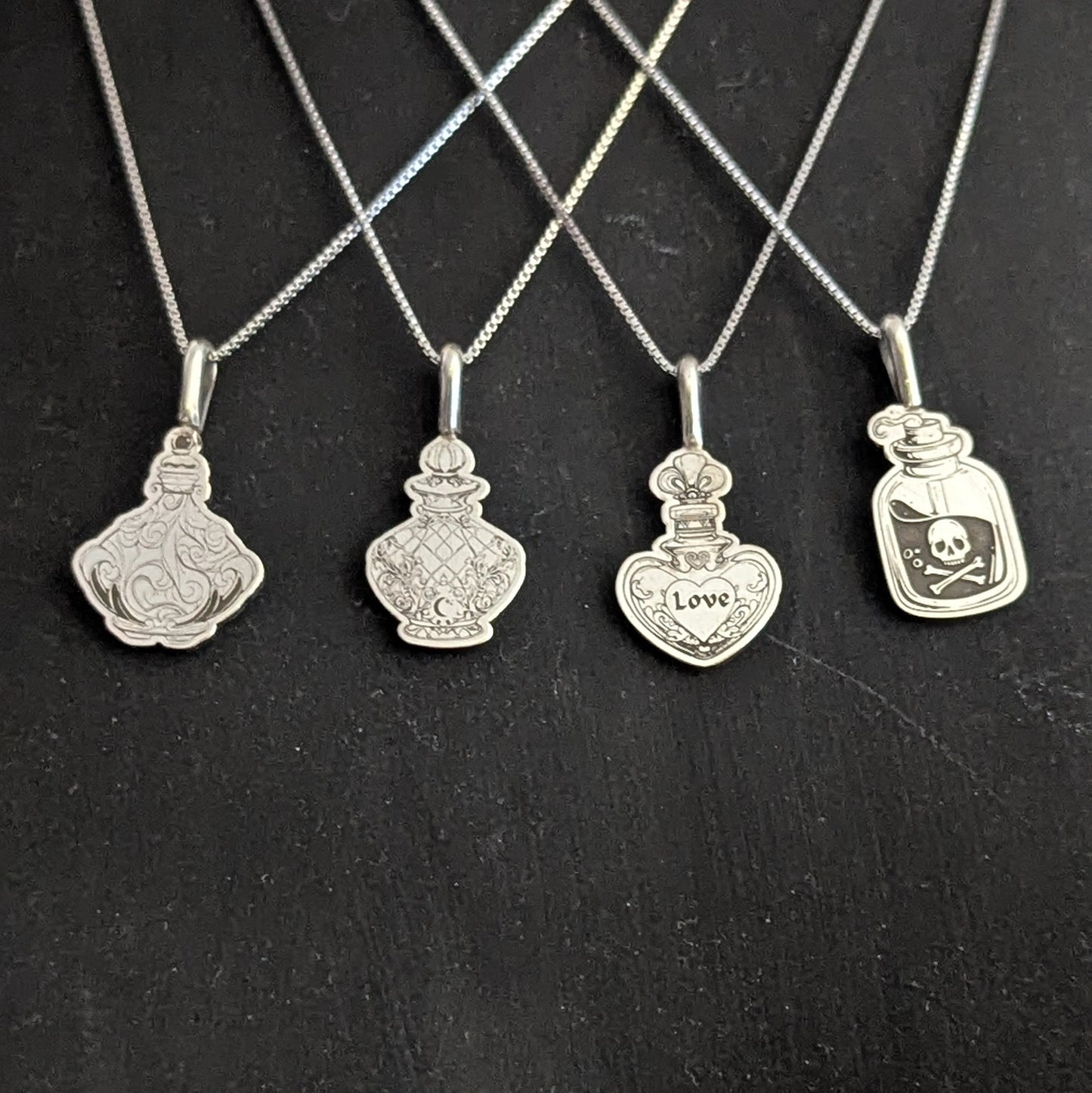 Witches Brew Candle - Potion Jewelry Collection