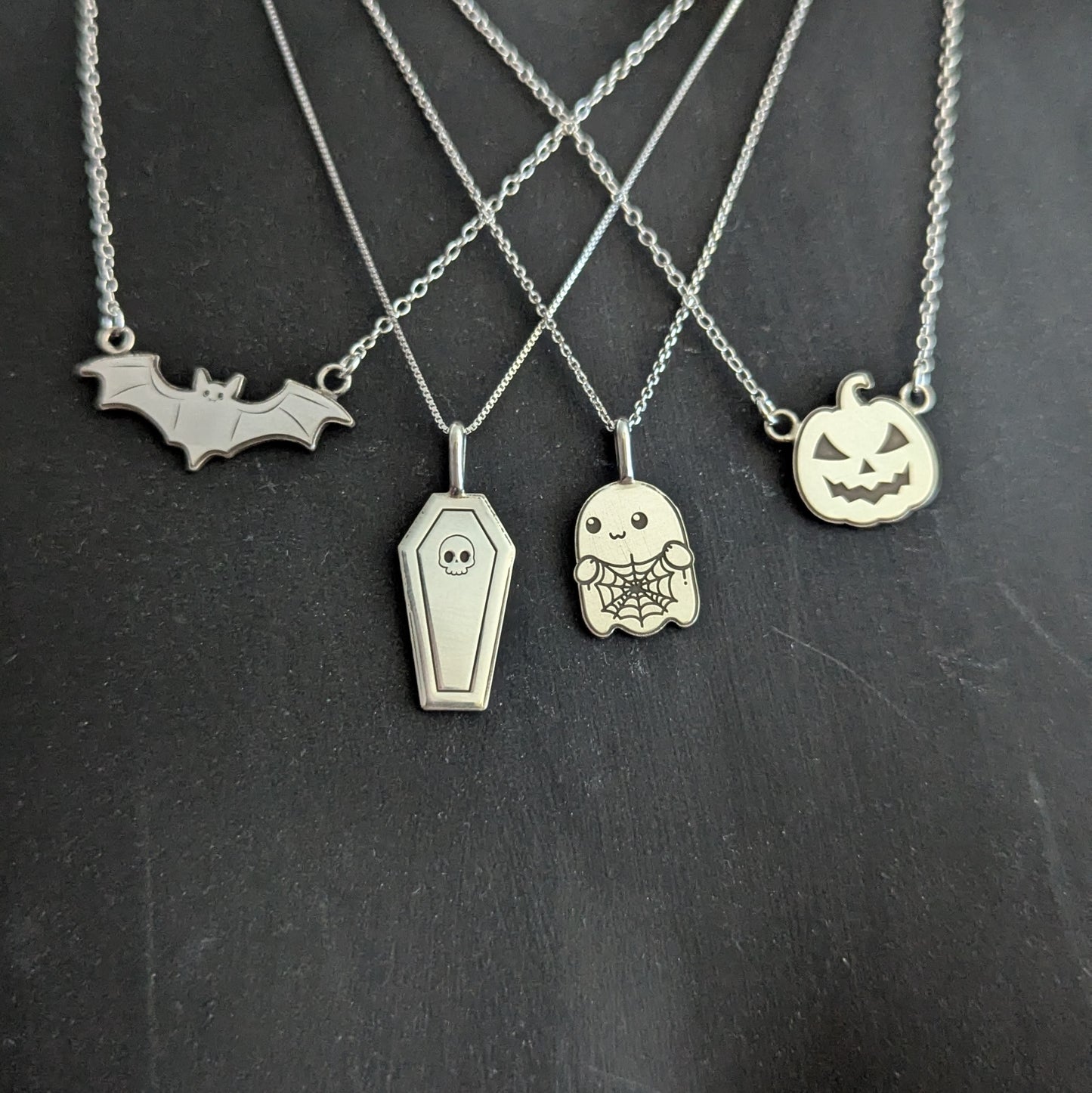 Halloween Crumble Candle - Spooky Jewelry Collection