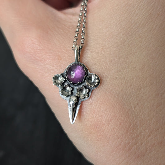 Sterling Silver Raven Amethyst Floral Pendant Necklace