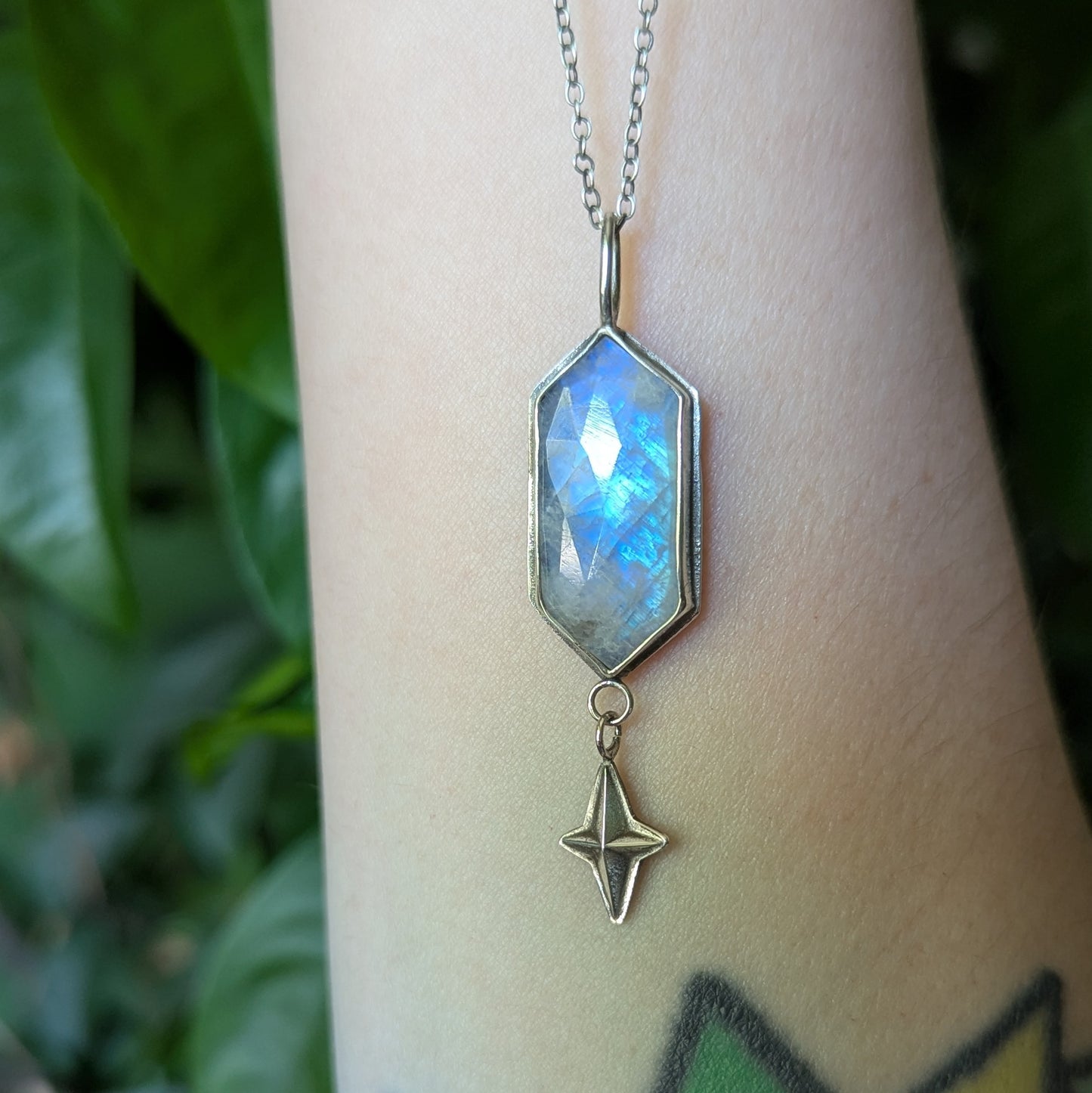 925 Sterling Silver Rainbow Moonstone Celestial Star Dainty Pendant Necklace | 18"