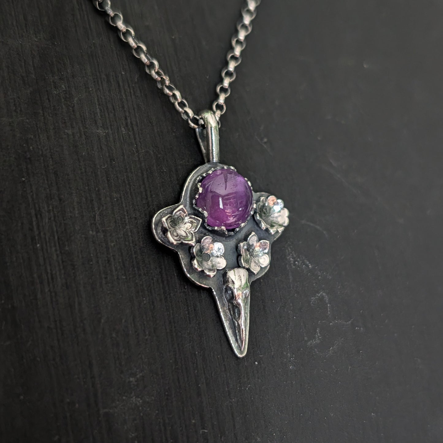 Sterling Silver Raven Amethyst Floral Pendant Necklace