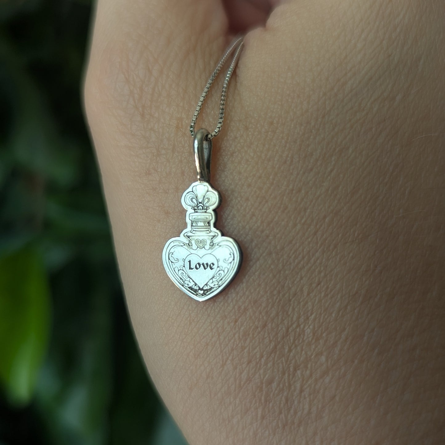 Witches Brew Candle - Potion Jewelry Collection