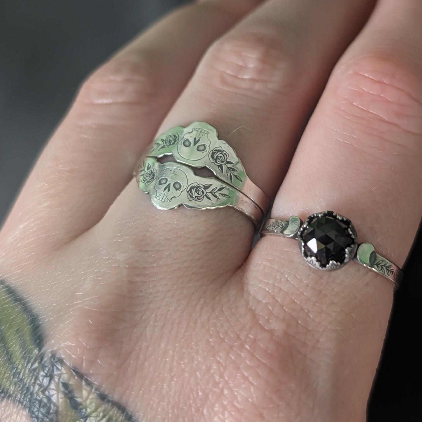 Sterling Silver Rose Skull Ring Set